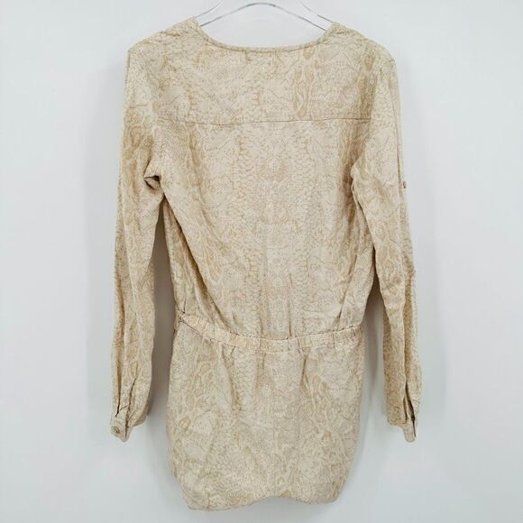 Cloth & Stone Size XS Tan Beige Long Sleeve Snake Print Linen Blend Boho Romper - Picture 11 of 11